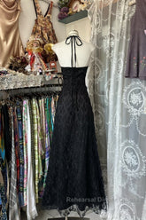 Vintage Mermaid Halter Sleeveless Long Black Lace Evening Dress Semi Formal Prom Dresses